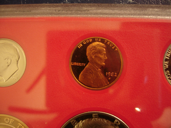 1982 Proof Cent Obverse